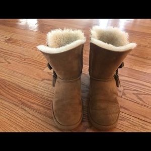 Ugh boots size 3
